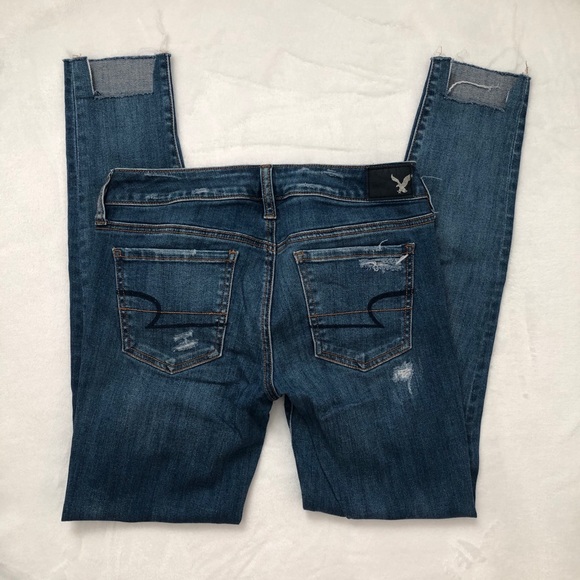 American Eagle Ripped Jeans - Picture 4 of 5